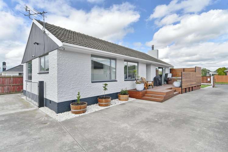 25 Dunstan Crescent Hornby_27