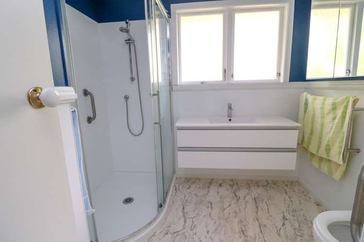 315 Hill Street Thames_14