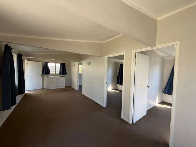  14 Raleigh Place Ōtara_8