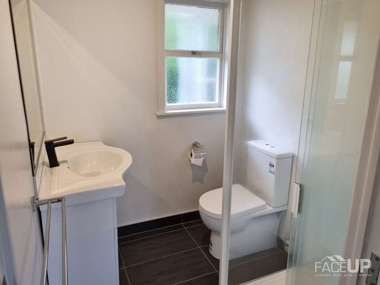 2/35 Shakespeare Road Milford_6