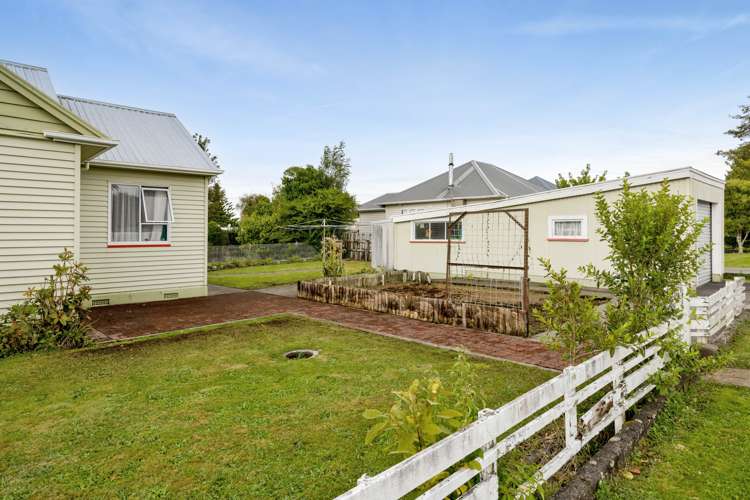 2 Achilles Street Stratford_12