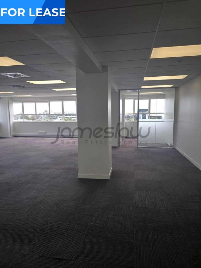 Part Level 5/507 Lake Road Takapuna_1
