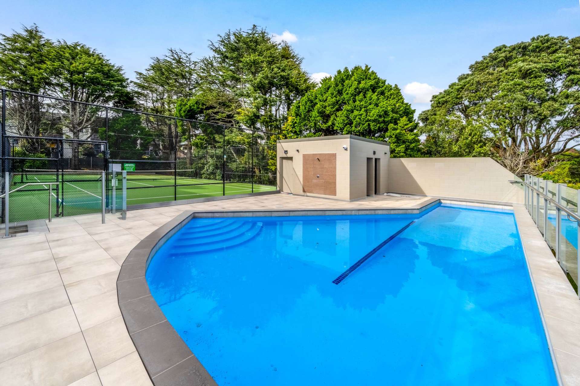 220/4 Wagener Place Mt Albert_0