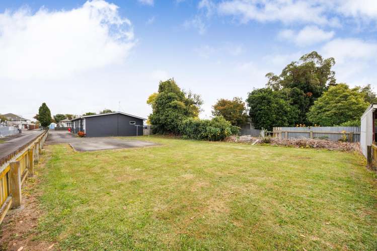 1-3/11 Pascal Street Palmerston North Central_34