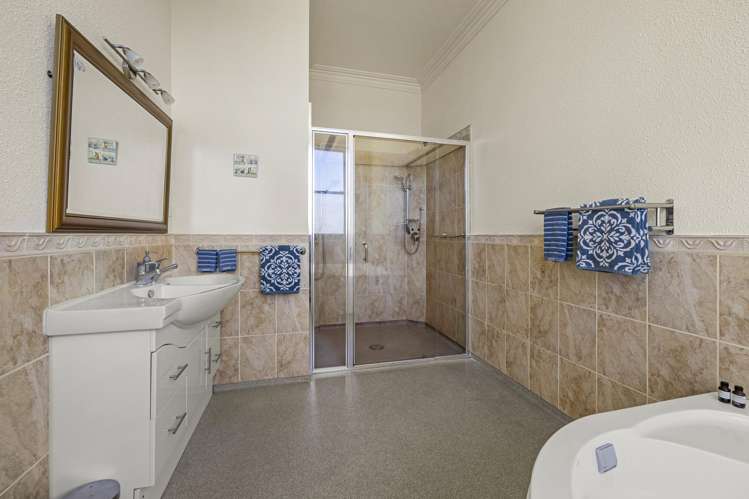 24 Upland Road Huntly_21