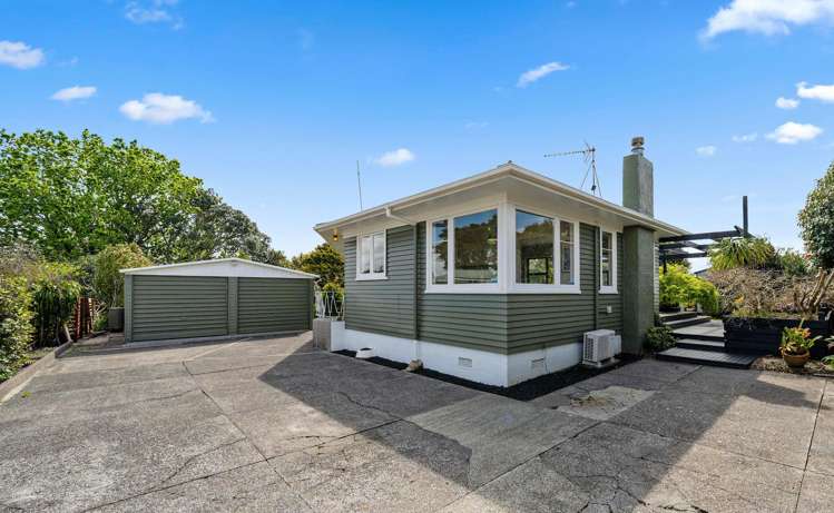 29 Swan Crescent Pakuranga_1