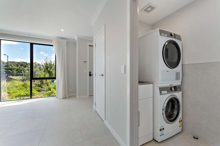 23 Te Aniwaniwa Terrace Albany_9