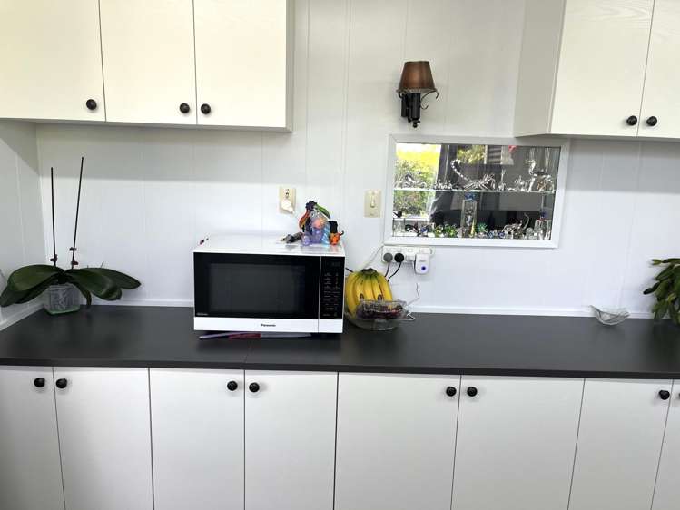 2 Stewart Street Waimangaroa_9