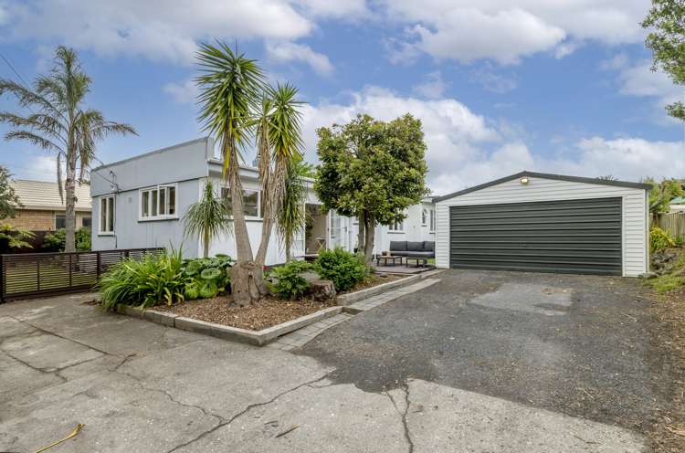 3 Moa Road Raumati Beach_14