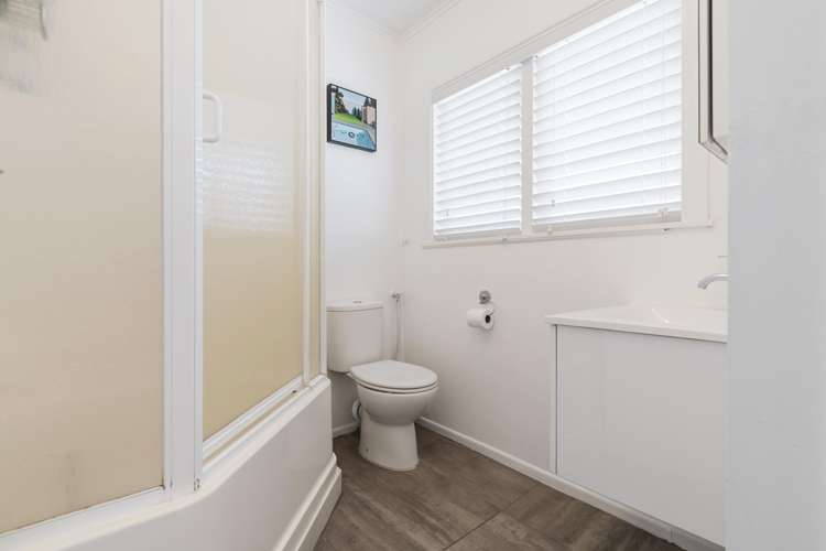 1/10 Ron Keat Drive Papakura_8