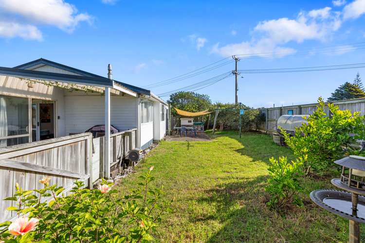 348 Pukehina Beach Road Pukehina_18