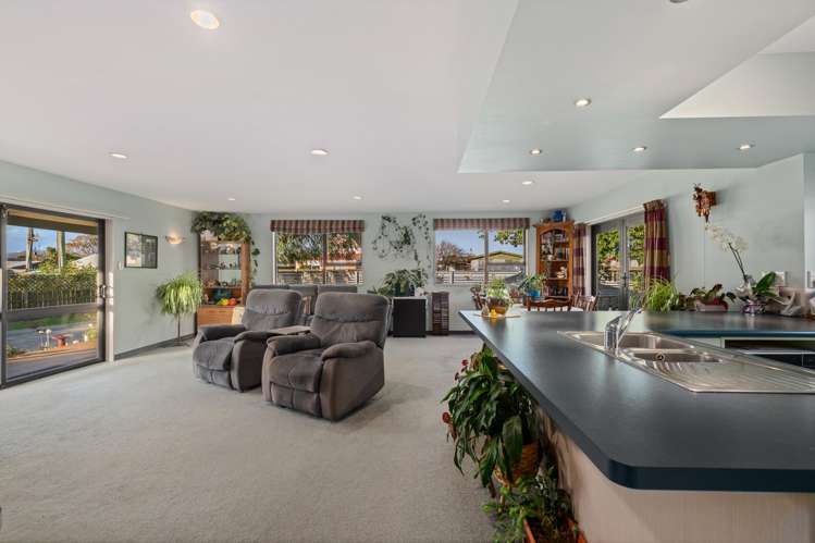 24 Brydon Street Renwick_10