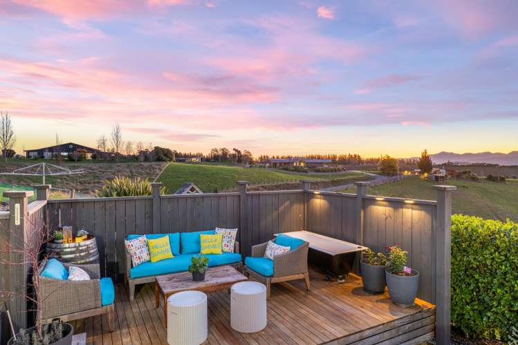 290 Delta Lake Heights Renwick_31