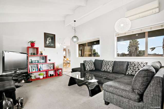 2/79 Rosario Crescent Red Beach_1