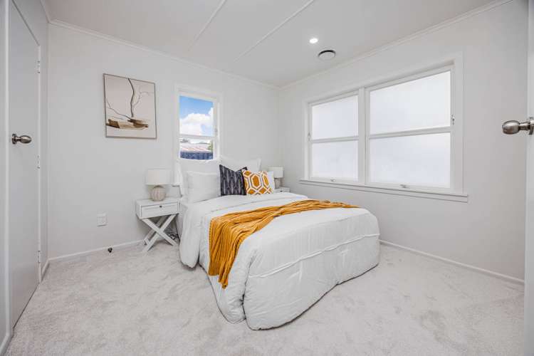 2/174 Russell Road Manurewa_17
