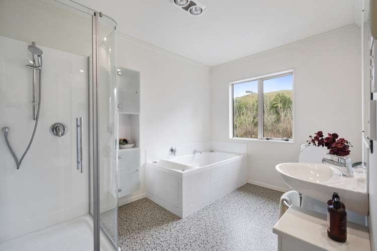 268 Turitea Road Turitea_19