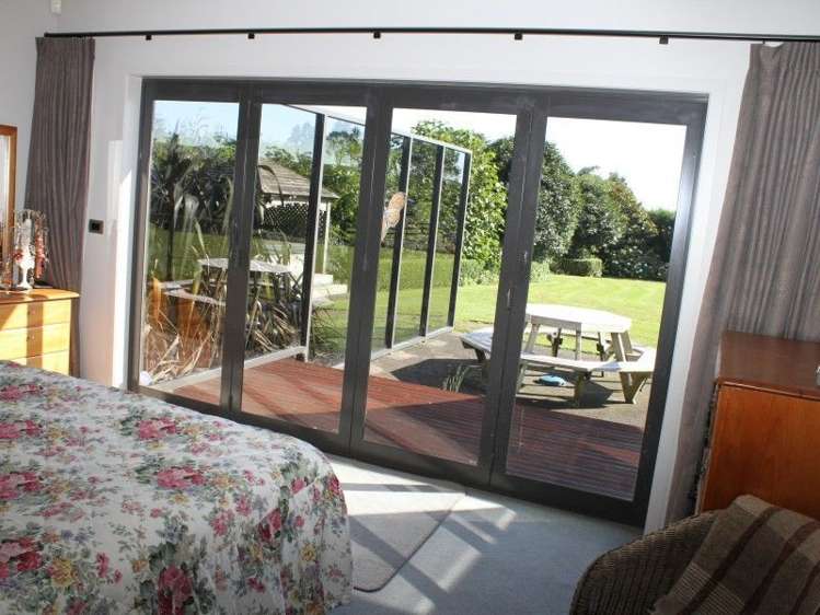 1355 Mountain Road Inglewood_53