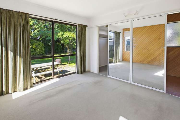 17 Alastair Avenue Owhata_8