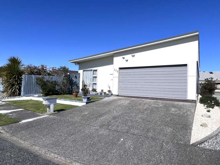 172 Rolleston Street Hokitika_13