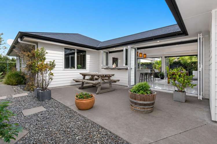 72 Hamilton Drive Wainui Beach_3