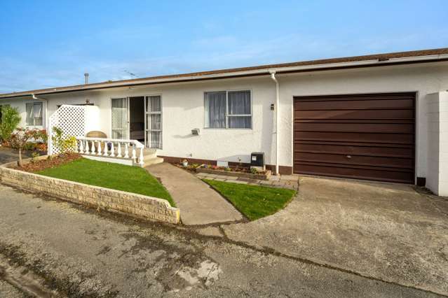 2/37 Green Street Tahunanui_1