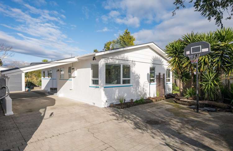 141 Parkers Road_0