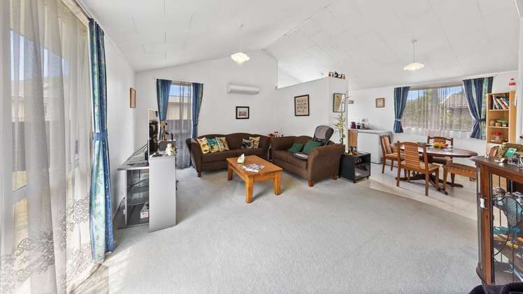 3/10 Cross Street Drury_4