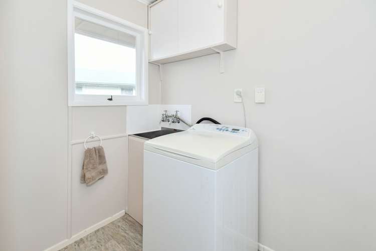 31 Gossamer Drive Pakuranga Heights_11