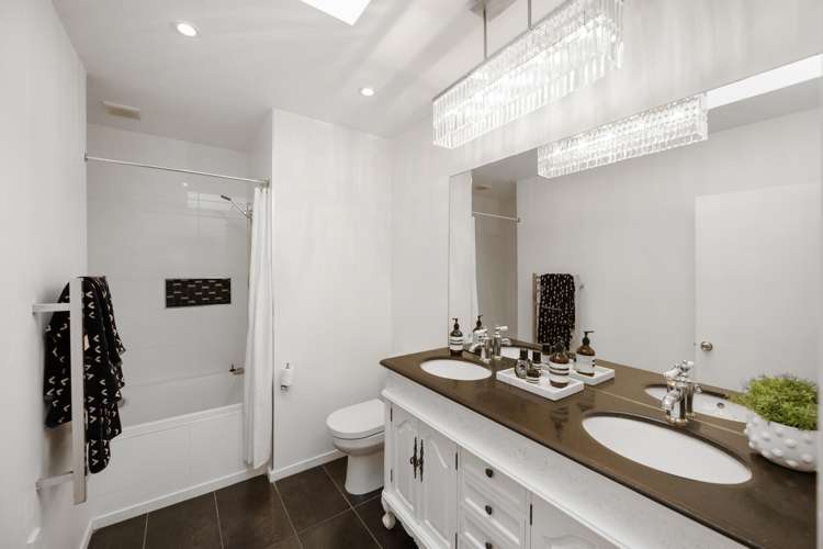 2/34 Clifton Rd Herne Bay_19