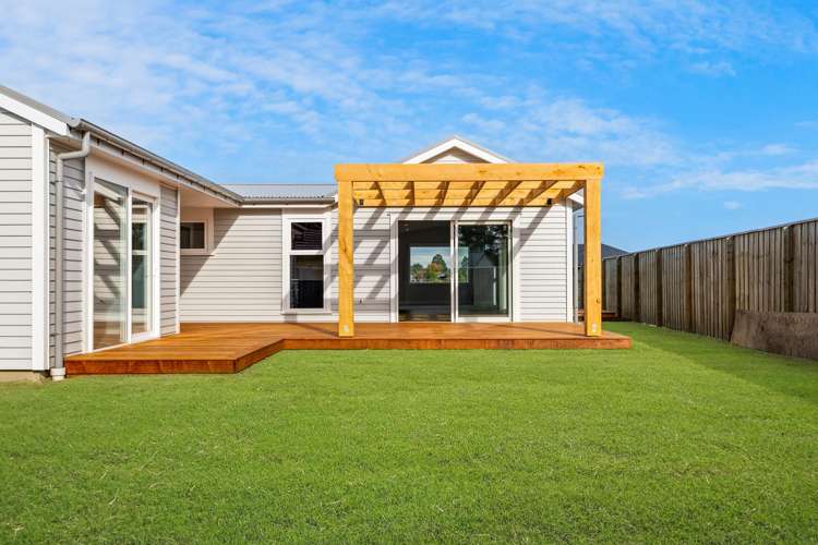 27 Plover Avenue Amberley_22