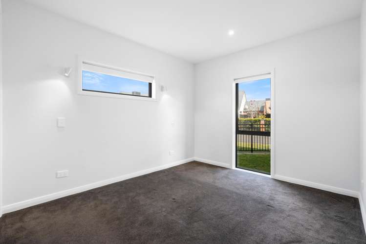 2/49 Pengover Avenue Cambridge_6