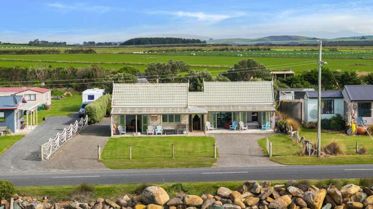 232 Colac Foreshore Road Colac Bay_15