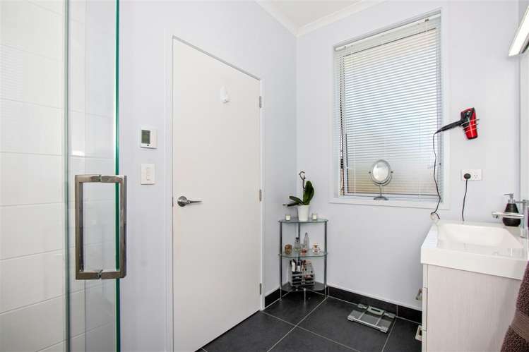 4 Trevally Place Snells Beach_19