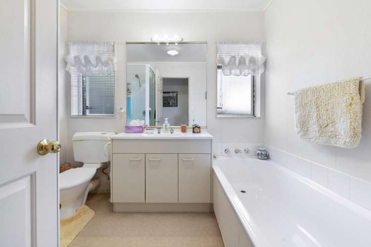 1/61 Wiltshire Place Somerville_14