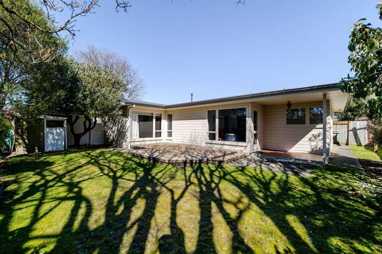 2 Linmor Place Terrace End_25