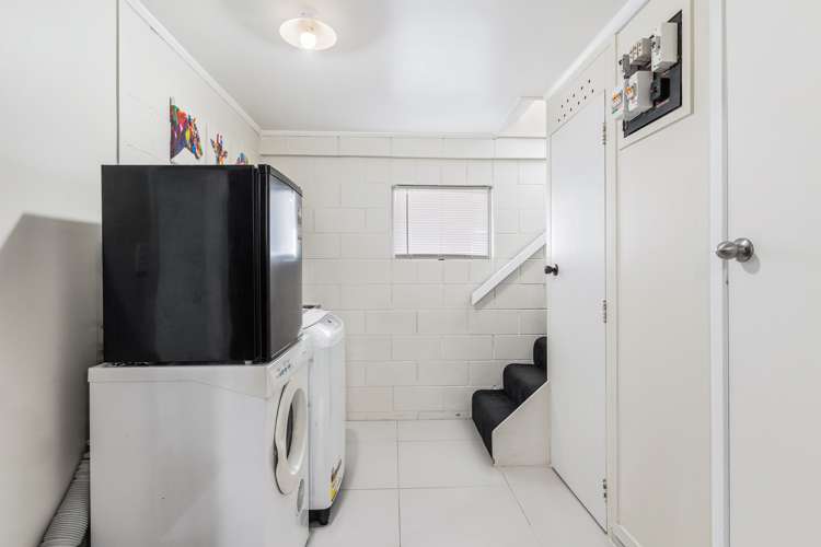 2/9 Duke Street Papakura_16