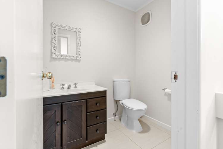 19 Coldham Crescent Saint Johns_19