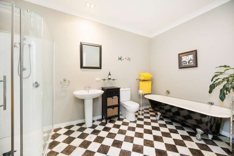 1226 Kairanga Bunnythorpe Road Kairanga_13