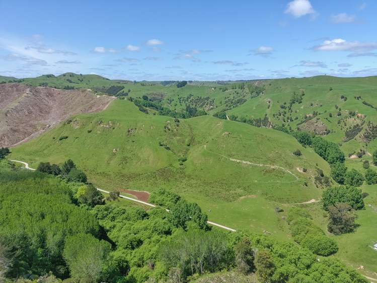 370 Matatara Road Parikino_1