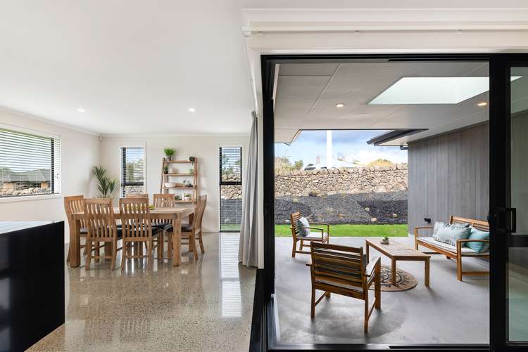 70 Rock Ridge Drive Kamo_2