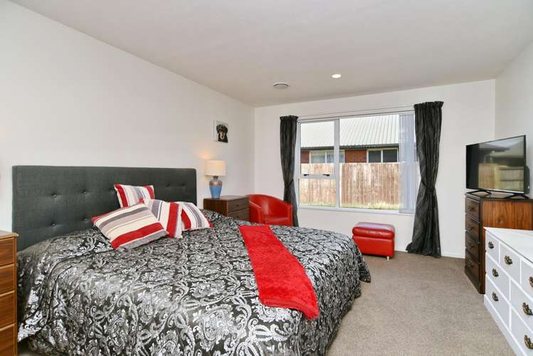 2/76 Highsted Road Bishopdale_8