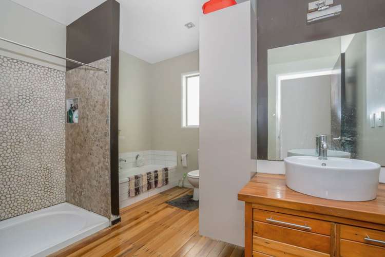 98 Alcoba Street Kamo_6