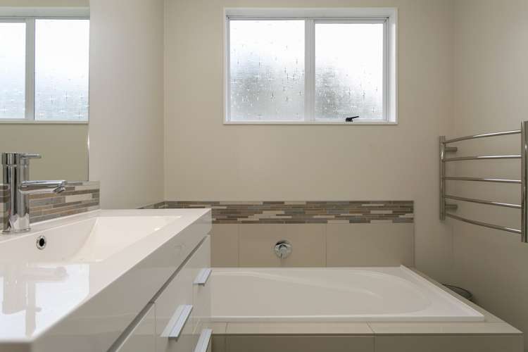 3 Te Hatepe Avenue Taupo_17