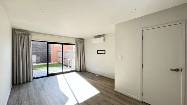 25/137 Hall Avenue 10683_3