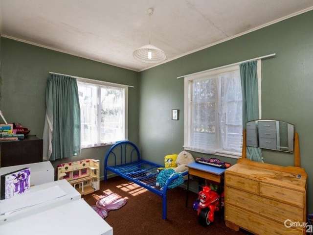 141 Denbigh Street Feilding_2