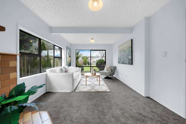 15 Tangelo Place Bucklands Beach_32