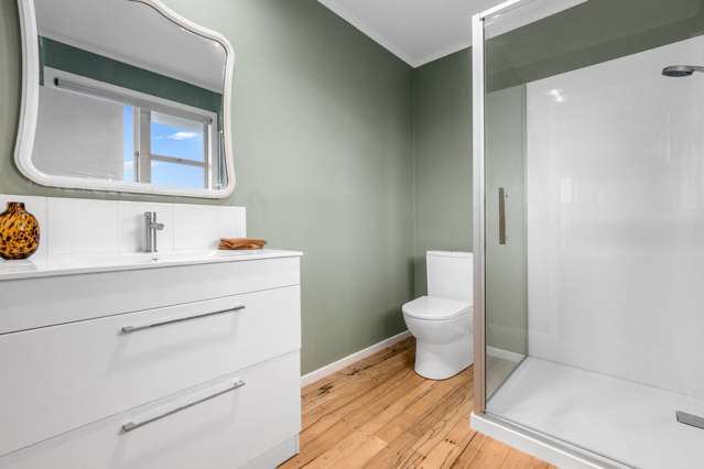 38 Smiths Road Matua_4