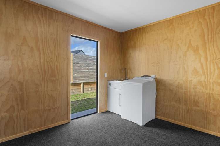 10 Uku Way Wharewaka_20