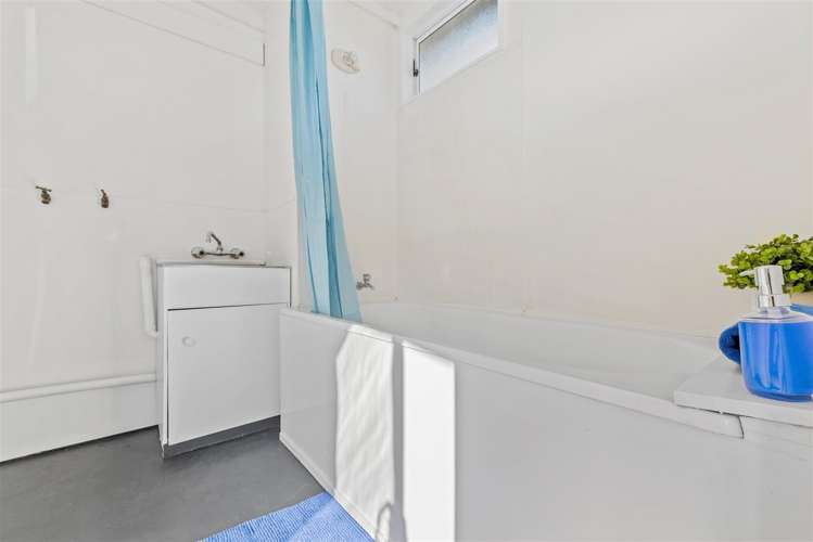 3a Kouma Place Fairy Springs_10