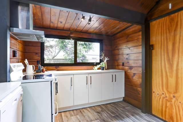 59 Exeter Crescent Springvale_3